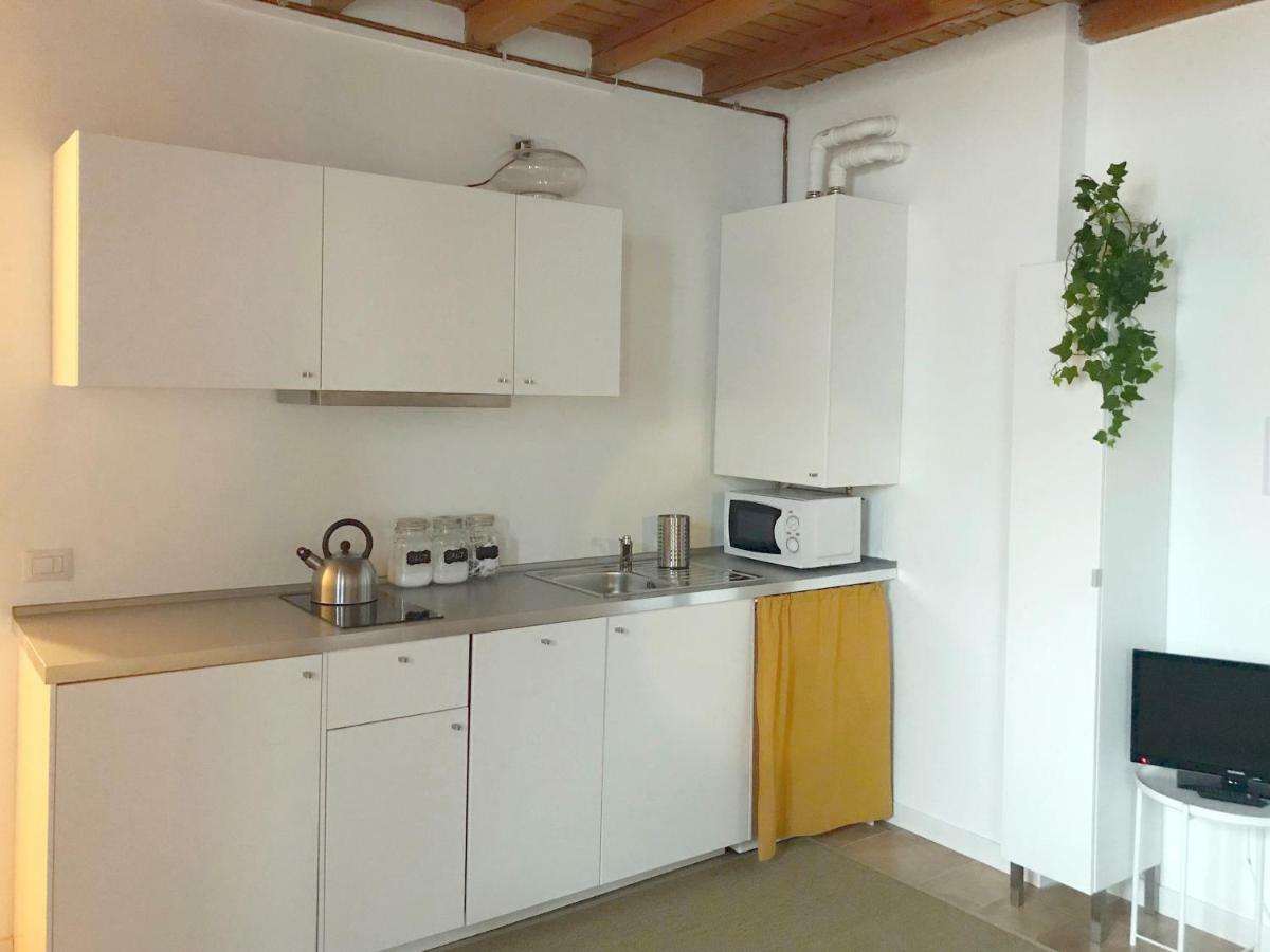 Iris Home Côme Extérieur photo